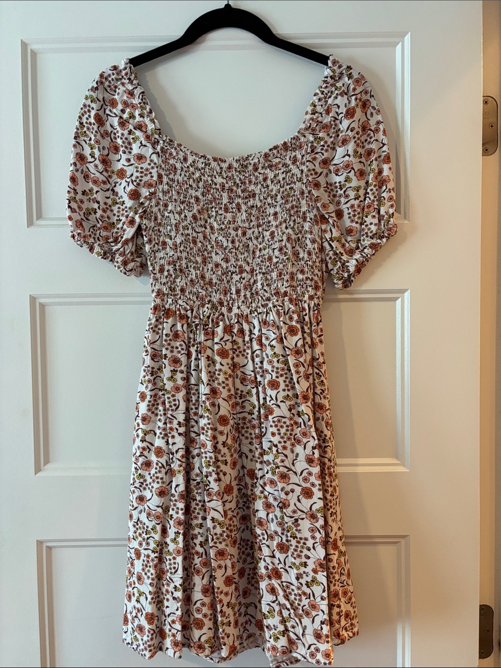 Smocked Puff Sleeve Floral Sundress in Cream and Brown
